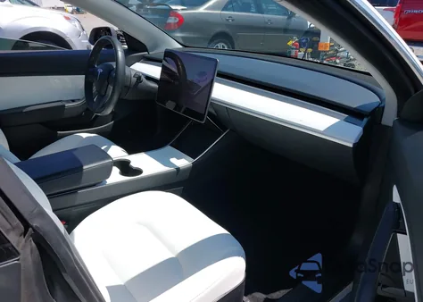 2018 Tesla Model 3 Long Range/Performance from USA, damaged, VIN 5YJ3E1EB2JF086364